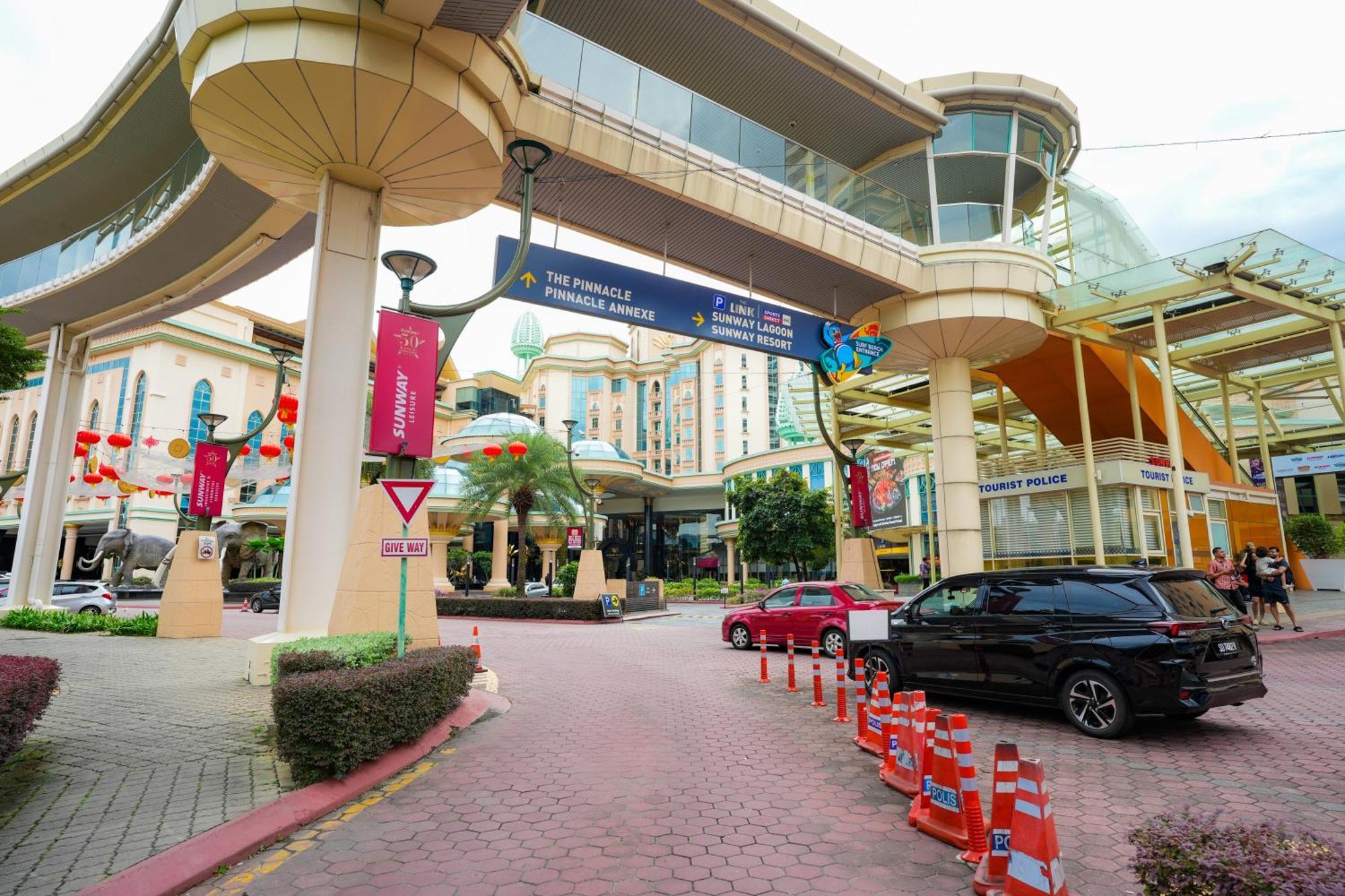 Blue Lagoon At Bandar Sunway Subang Jaya Exterior photo